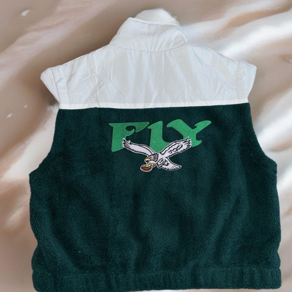 Womens Eaglss Green and White Fleece Vest